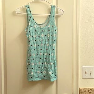 Blue skulls and hearts tank top